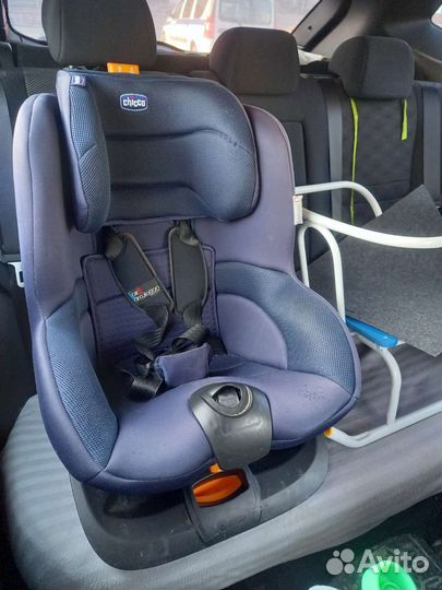 Автокресло 9 до 18 кг Chicco Oasys