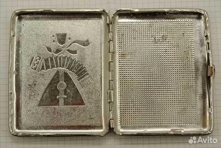 Портсигар Гармошка, балалайка (028378)