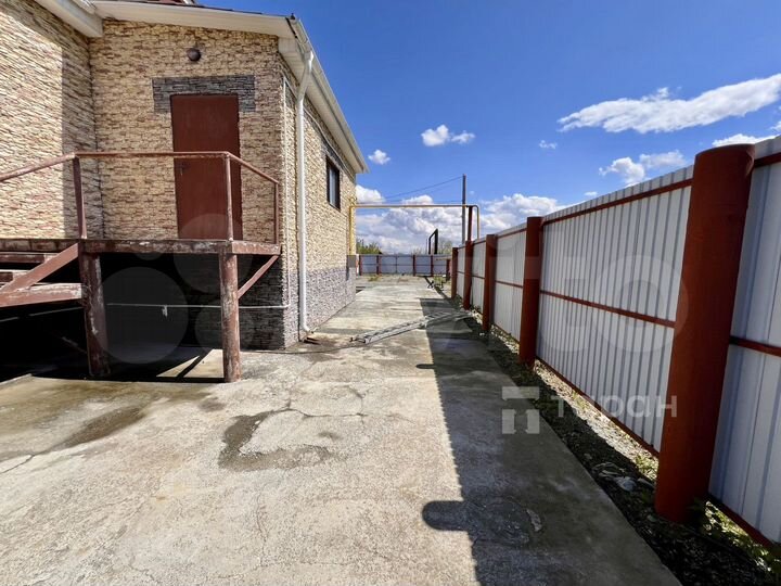 Коттедж 273,8 м² на участке 7 сот.