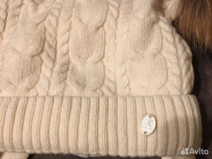Шапка для девочки новая