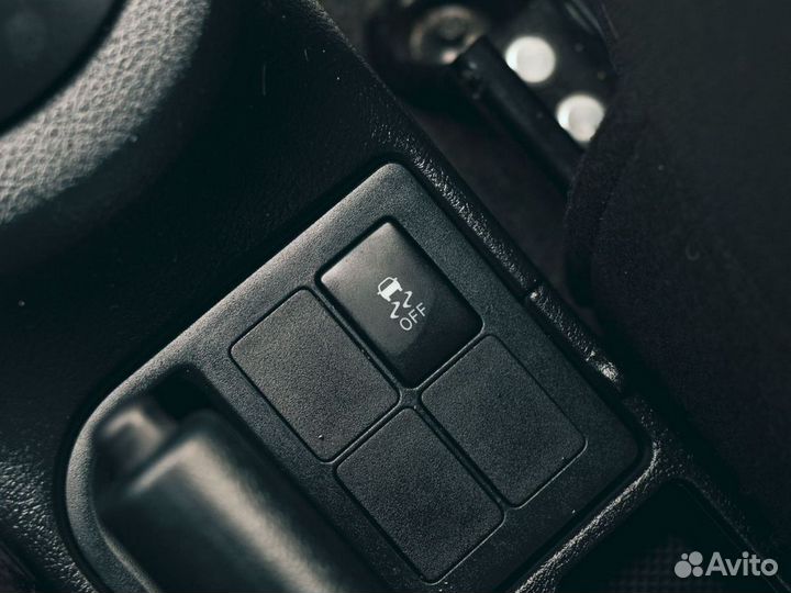 Toyota Vitz 1.0 CVT, 2016, 81 228 км