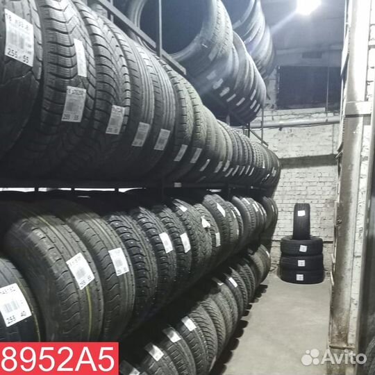 Continental ContiIceContact 205/55 R16 90M