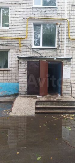 Комната 12,9 м² в 8-к., 2/5 эт.