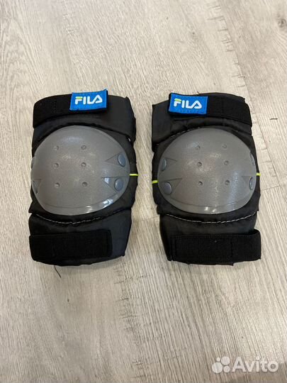 Защита для роликов fila новая