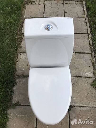 Биде и унитаз