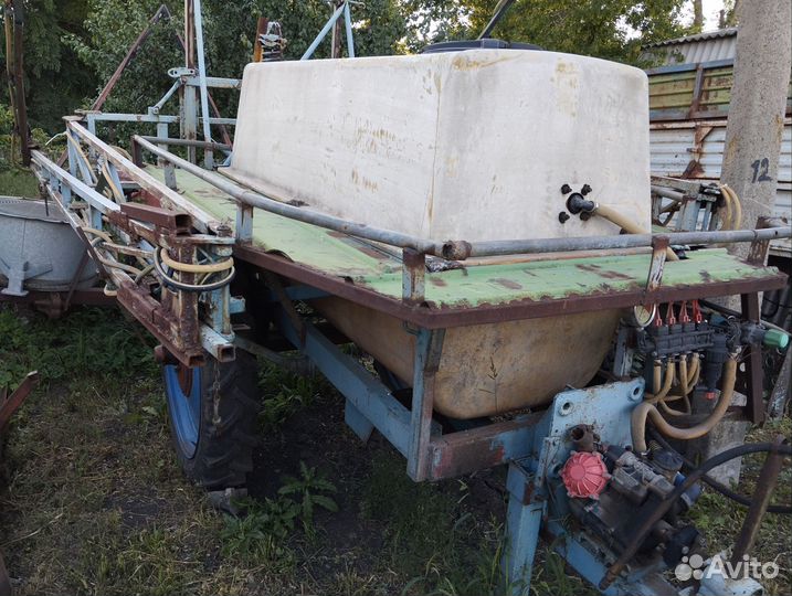 Опрыскиватель Казаньсельмаш ОП-2000, 1990