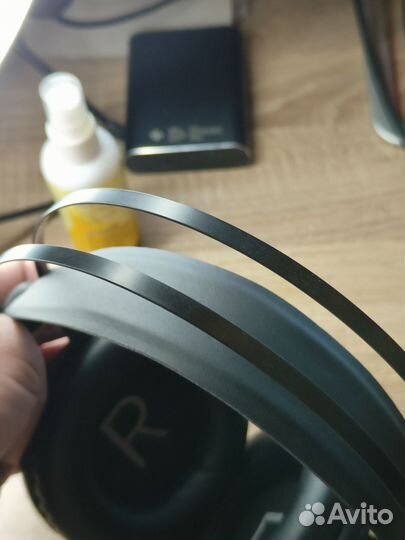 Студийные наушники AKG K72 Оригинал