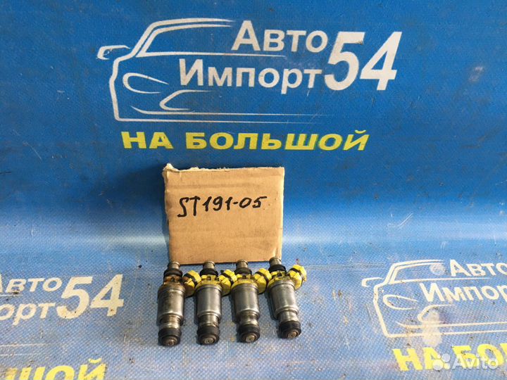 Форсунка топливная toyota corona ST191 3S