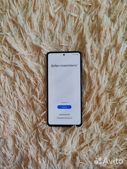 Телефон samsung a51, 2020г, 4/64 Гб Без торга