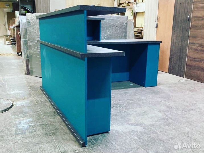 Стойка ресепшен угловая