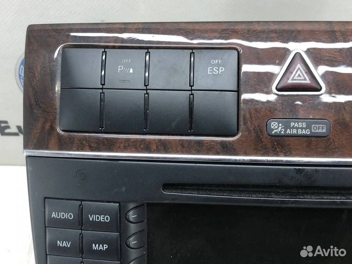 Магнитола Mercedes W203