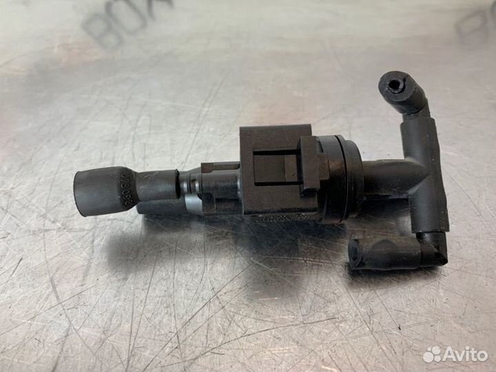 Клапан электромагнитный Mercedes E-Class W212 M274