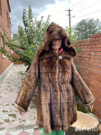 Шуба норковая с капюшоном