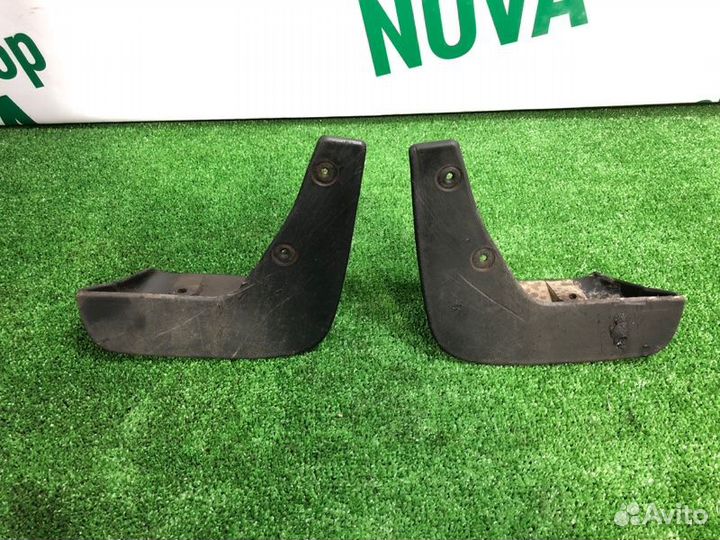 Брызговик задний Nissan Almera N16 1.5 QG15 2005