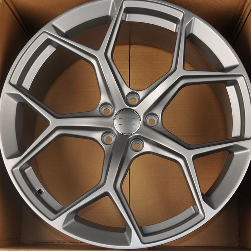 Литые диски Audi 9×R21 5×112