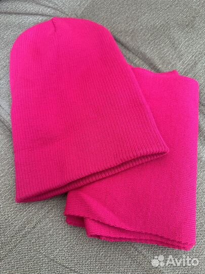 Комплект шапка и шарф женские