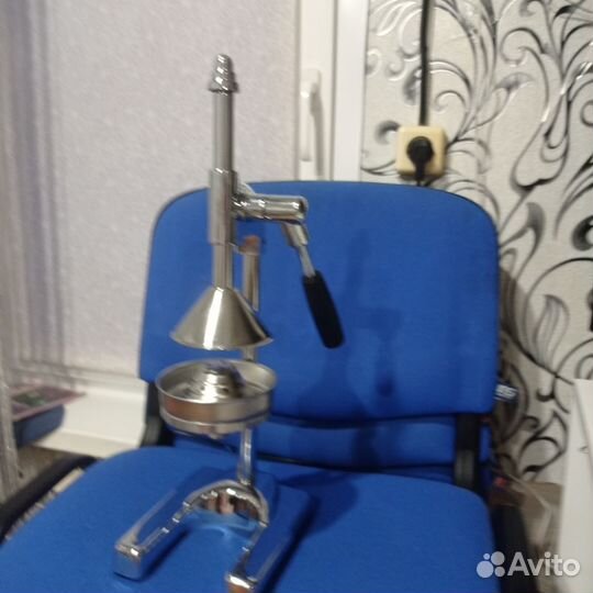 Соковыжималка для цитрусовых ручная