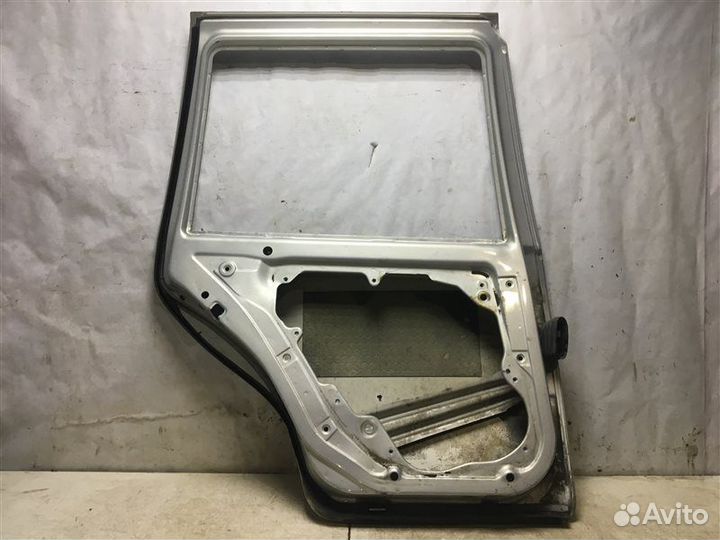 Дверь задняя левая задняя левая Volkswagen Golf 4