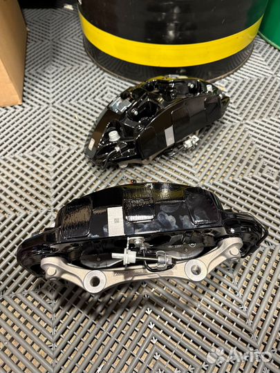 Новый суппорт Mercedes G63 glе 63 AMG