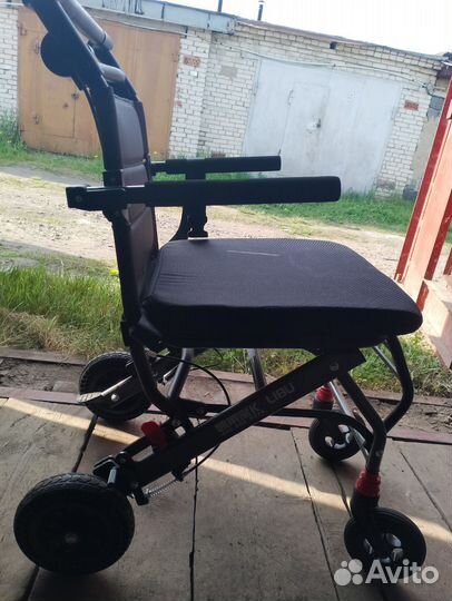 Инвалидная коляска
