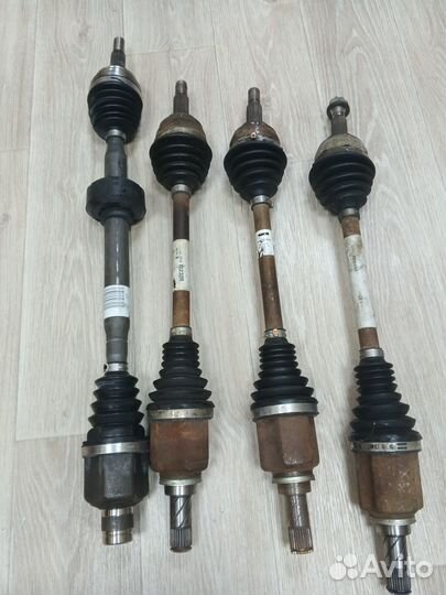 Привод колеса левый Ларгус, Х-рей