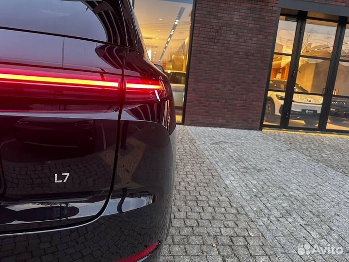 LiXiang L7 1.5 AT, 2024