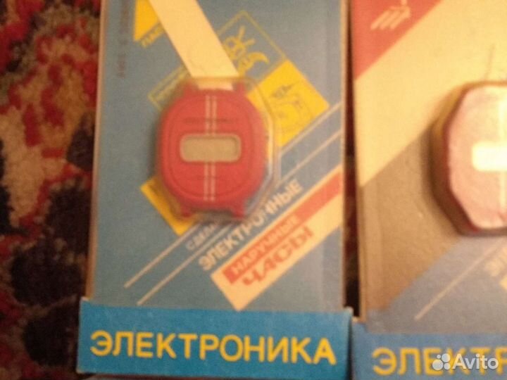 Часы электроника 5