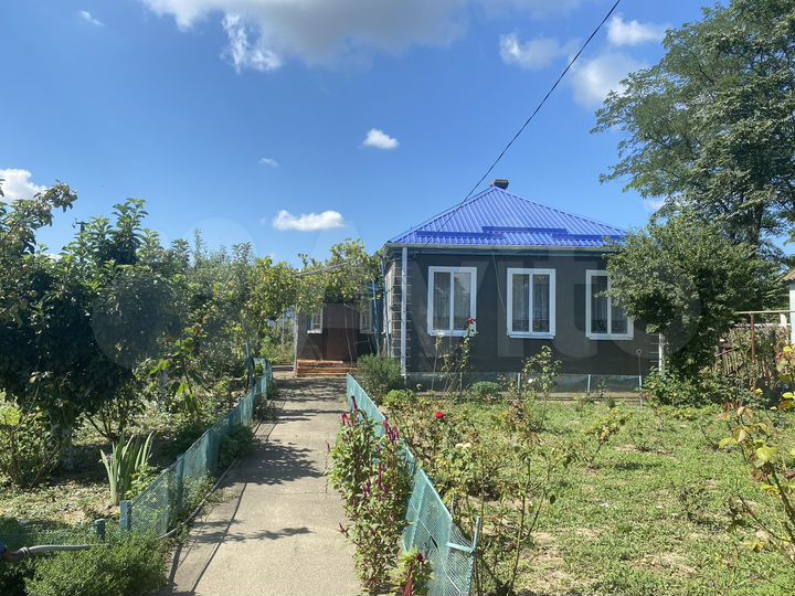 Дом 56 м² на участке 11 сот.