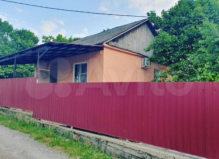 Дом 40 м² на участке 6 сот.