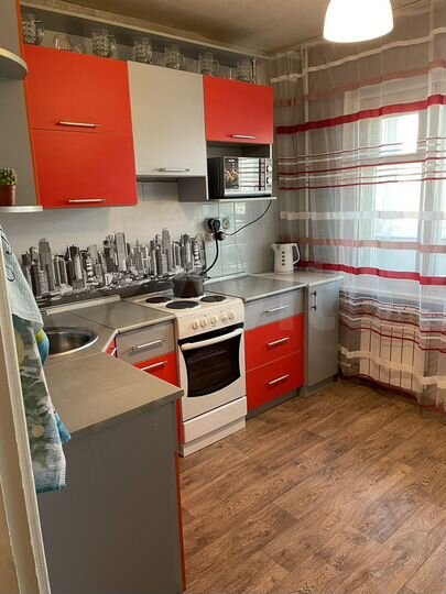 1-к. квартира, 37 м², 4/9 эт.