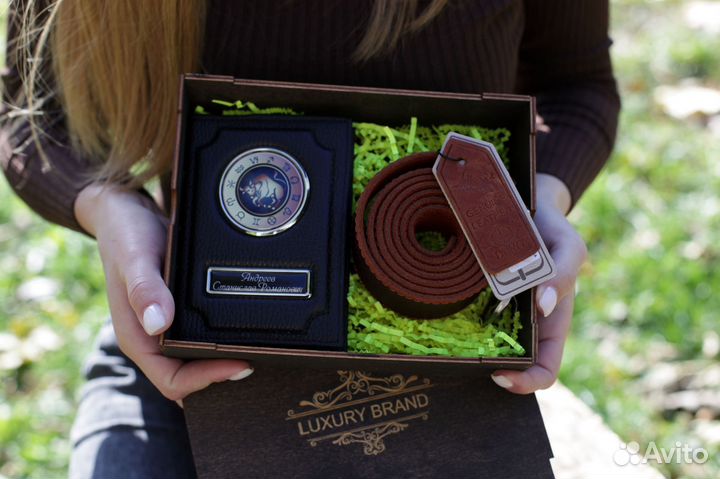 Обложка для автодокументов с лого и номером