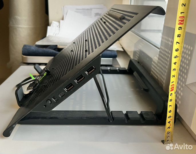 Подставка под ноутбук с вентиляторами