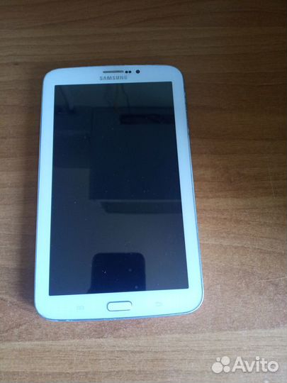 Планшет Samsung Galaxy Tab 3 7.0 SM-T211