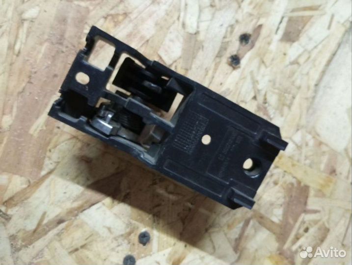 Ручка двери внутренняя правая Lifan Solano 2