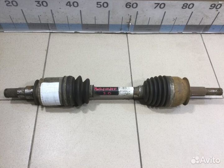 Полуось передняя левый Nissan Pathfinder R51 V9X