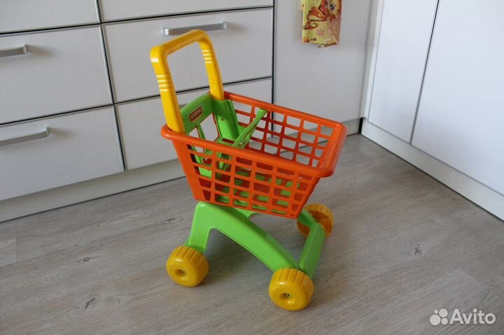 Тележка детская