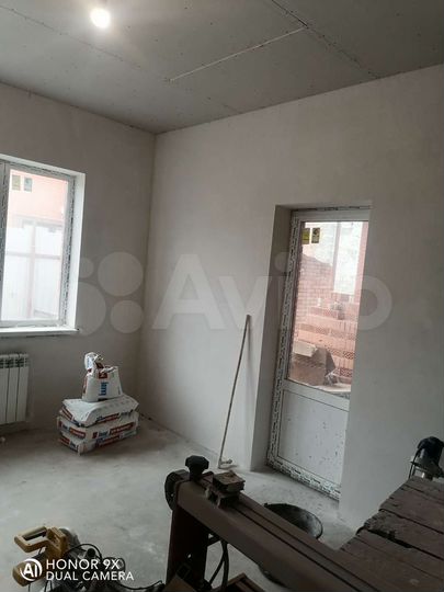 Дом 83 м² на участке 2,8 сот.