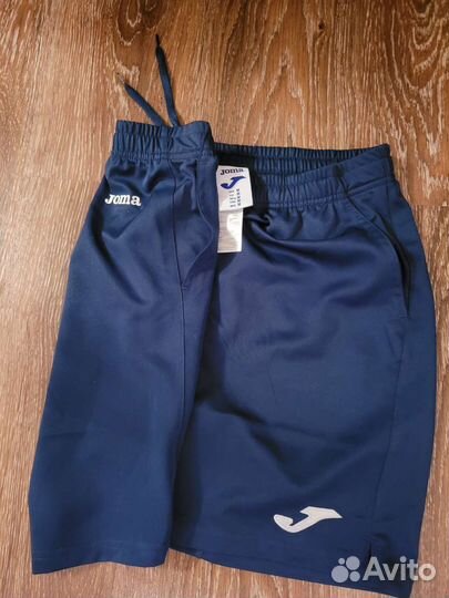 Новые шорты для н/тенниса Joma