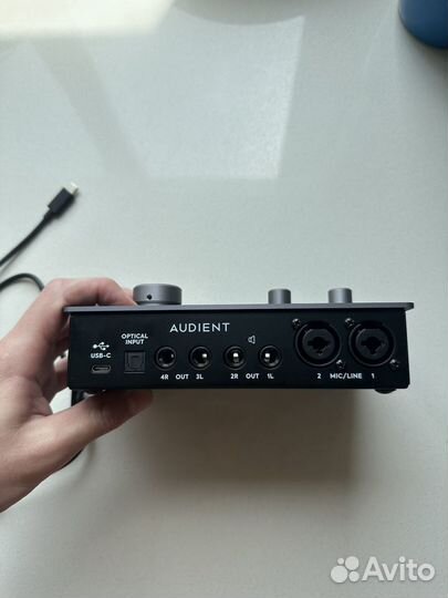 Звуковая карта audient 14mkii