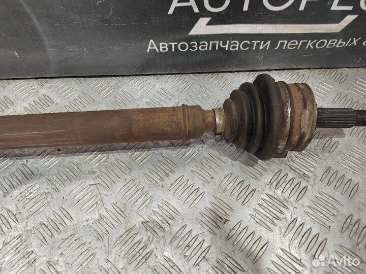 Привод правый Ваз Priora седан 1.6 16V 21126 2007