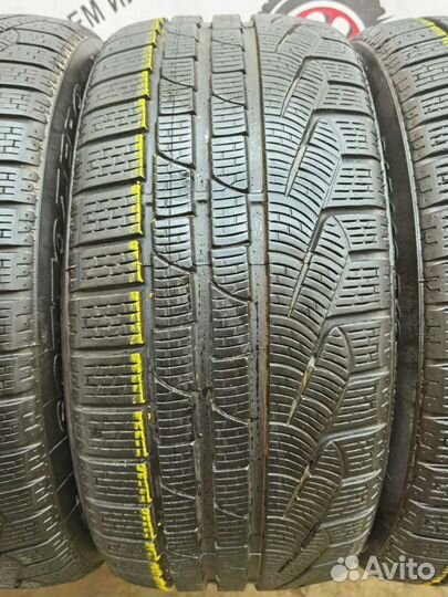 Pirelli Winter Sottozero 210 245/40 R18 108W