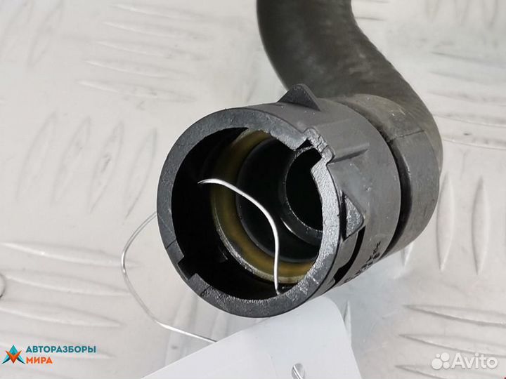 Патрубок отопителя (печки) Opel Corsa D 2009