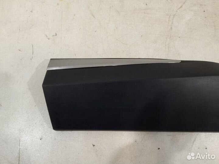 Накладка двери задняя левая Nissan Murano Z52