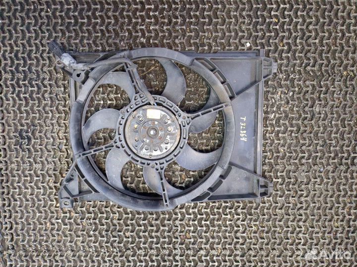 Вентилятор радиатора Hyundai Trajet, 2007