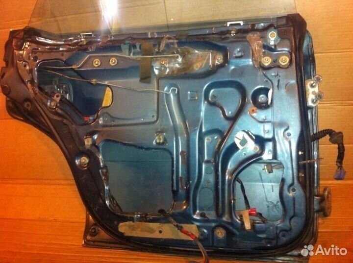 Дверь задняя mark 2, chaser gx81, jzx81