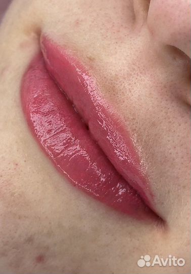 Перманентный макияж, пирсинг