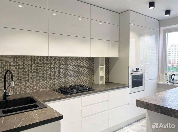 Кухня на заказ. Угловой гарнитур