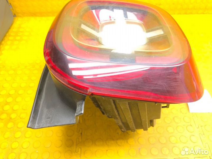 Фонарь задний правый Renault Duster F4RE410 2021