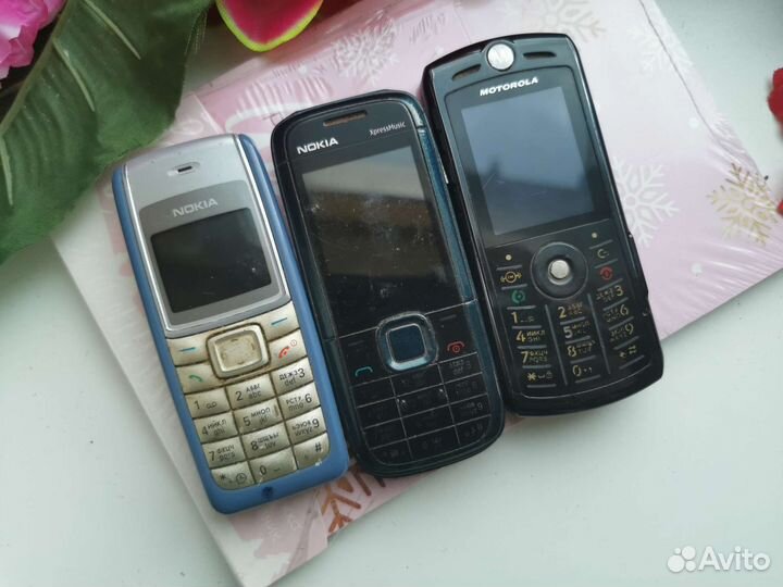 Планшет и телефоны на запчасти