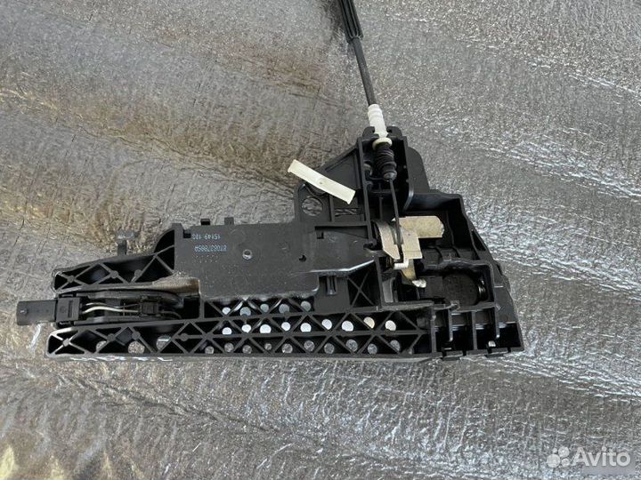 Ручка наружней двери левая Audi A4 B8 2.0 tfsi